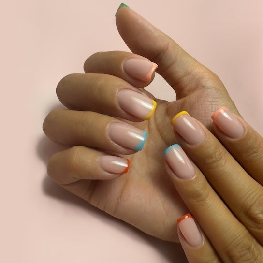 Micro French Manucure colorée