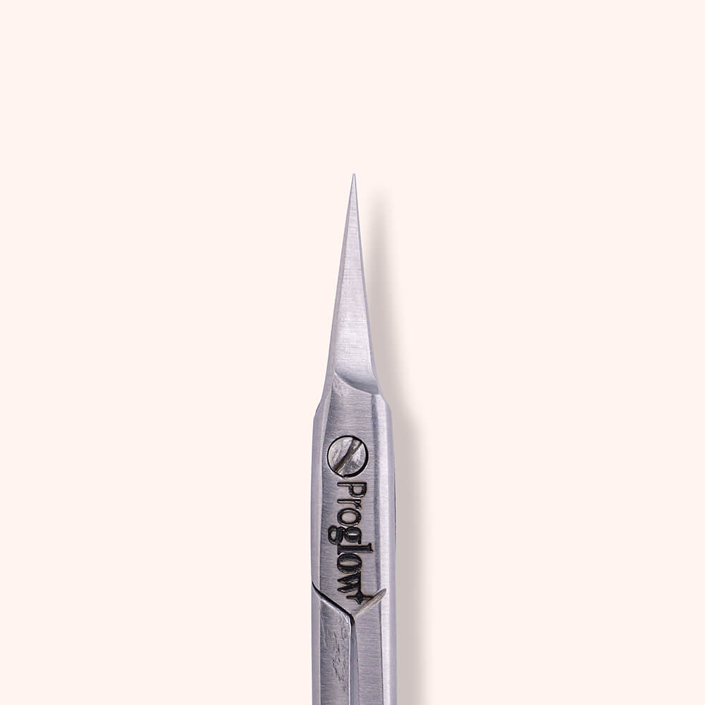 Proglow Cuticle Scissor Shorty