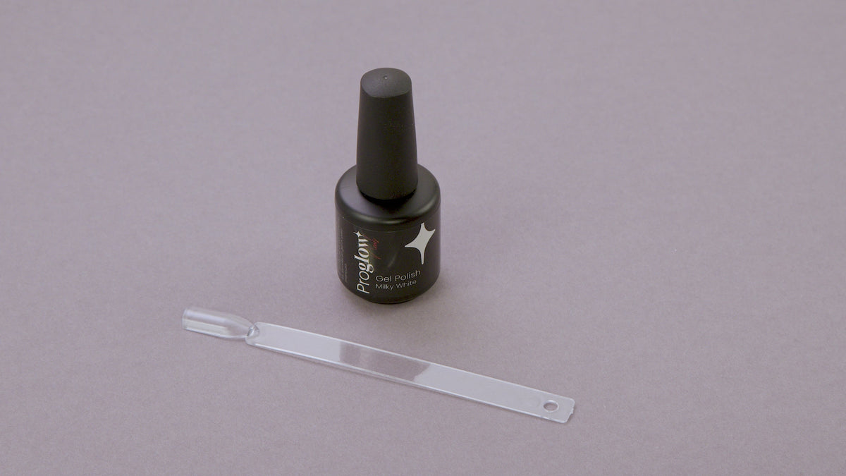 Vernis Semi-Permanent Blanc Laiteux